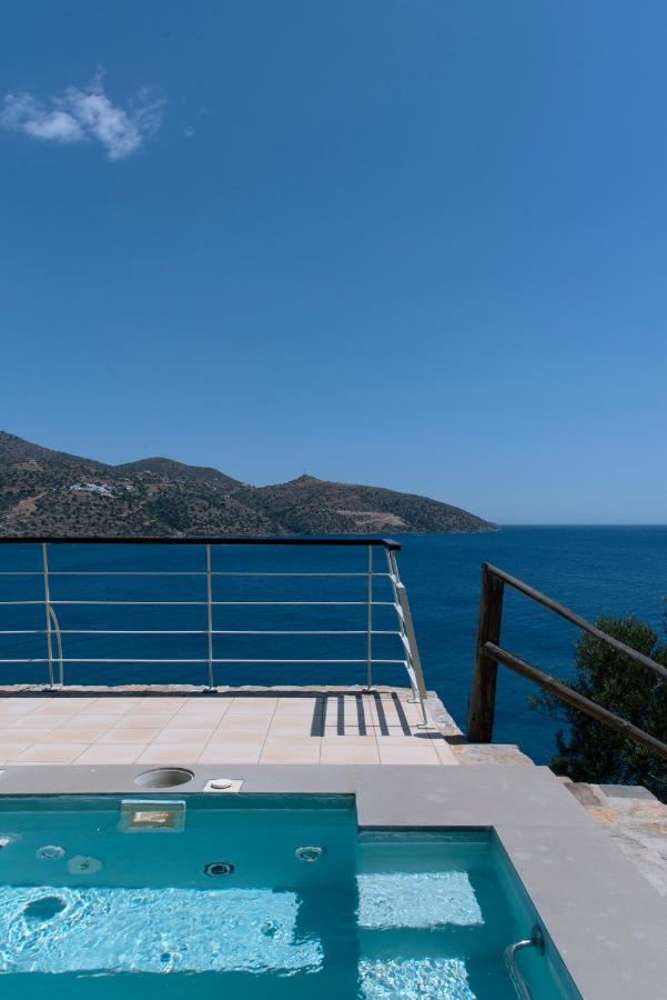 Villa Aiolos: Above The Sea, Within Agios Nikolaos Exterior photo