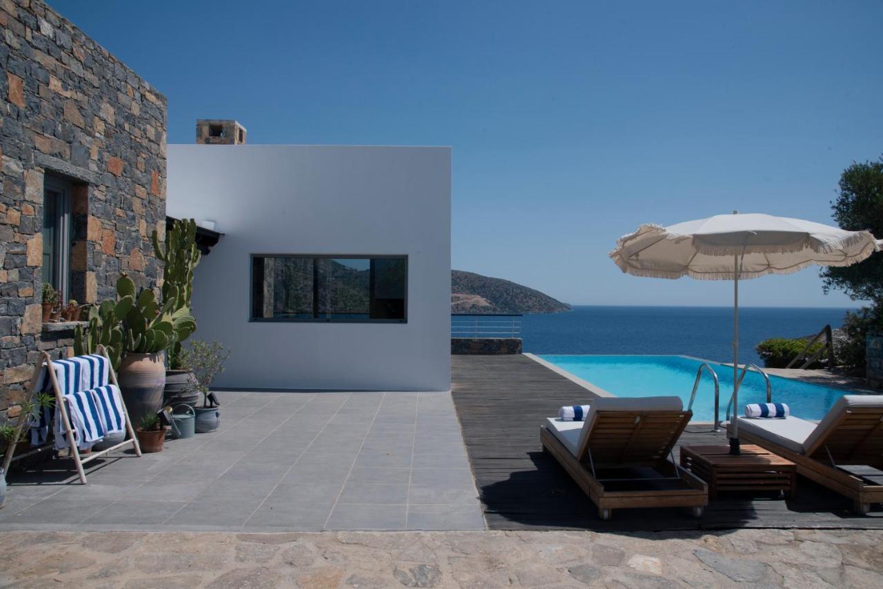 Villa Aiolos: Above The Sea, Within Agios Nikolaos Exterior photo